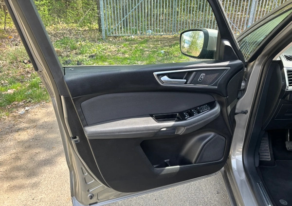 Ford S-Max cena 60900 przebieg: 136000, rok produkcji 2016 z Oleśnica małe 352